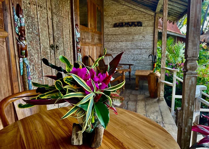 Hotel Louka Bali 5*
