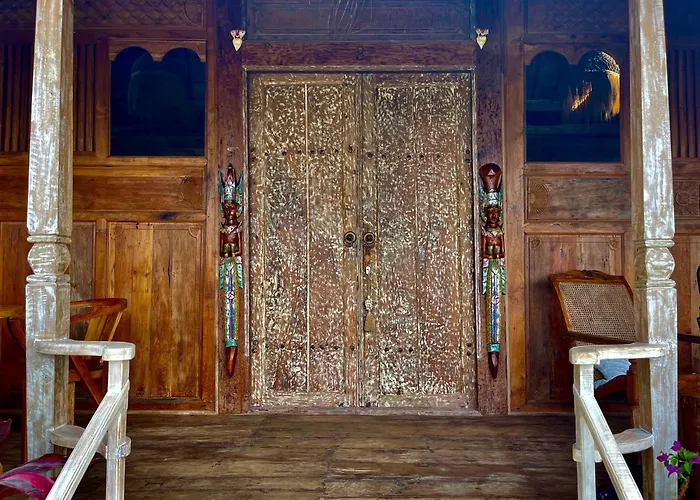 Louka Bali Hotel 5*