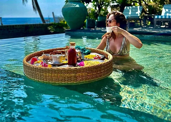 Hotel Louka Bali 5*